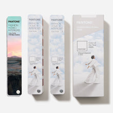 Load image into Gallery viewer, Pantone Fashion Home Interiors Color Guide Paper - Editlion limitée 2026 Color of the Year - Planetecouleur