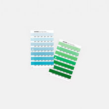 Charger l'image dans la galerie, Pantone Solid Chips Supplement Coated &amp; Uncoated 2026 – 224 nouvelles couleurs - Planetecouleur
