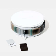 Charger l'image dans la galerie, Pantone Plastic Chip Color Sets - Planetecouleur