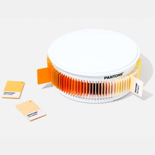 Charger l'image dans la galerie, Pantone Plastic Chip Color Sets - Planetecouleur