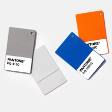 Charger l'image dans la galerie, Pantone Plastic Chips - Planetecouleur